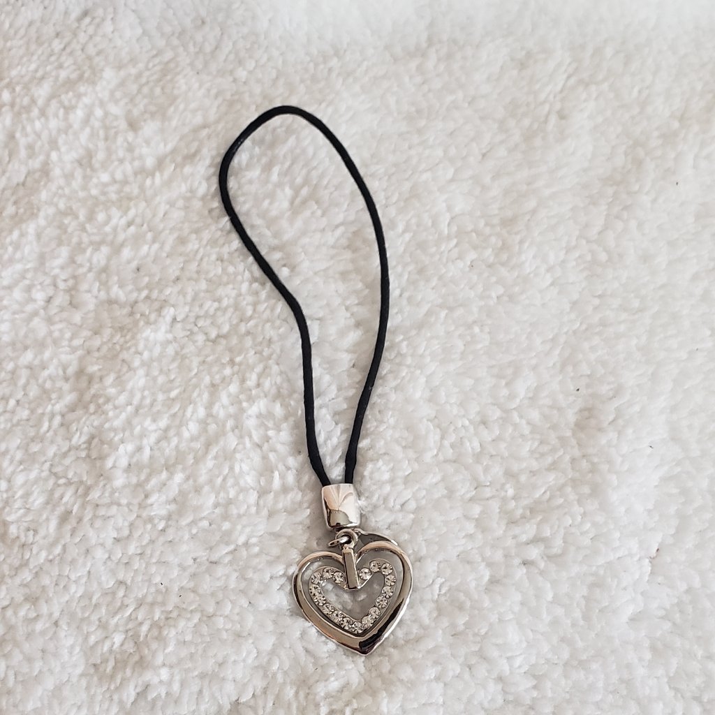 Cookie Lee Clear Rhinestone Heart Bracelet 14$